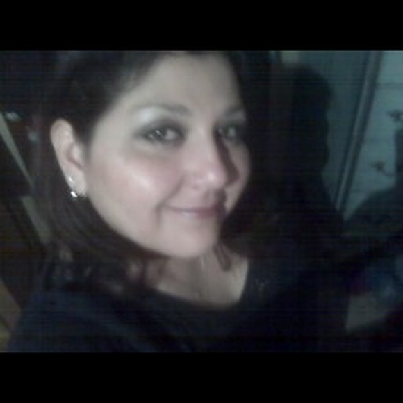 Meet your Posher, Diane - Picture 1 of 1